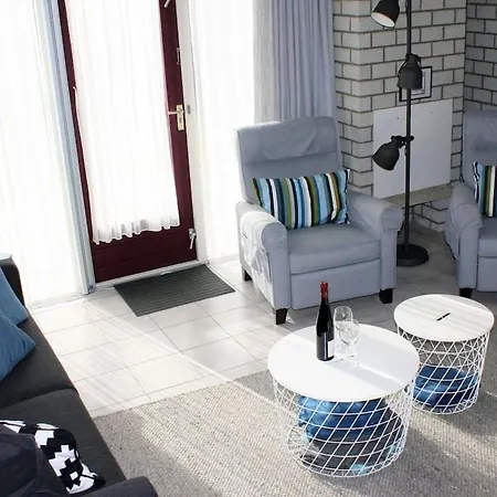 1-bedroom *